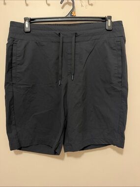 Everyday Black Hybrid Drawstring Shorts